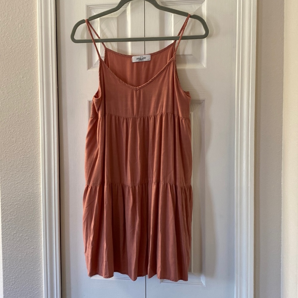 Carly Jean Los Angeles size small dress. Mauve pink color. Spaghetti strapped.